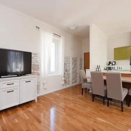 Lejlighed Karuzz Heated Jacuzzi