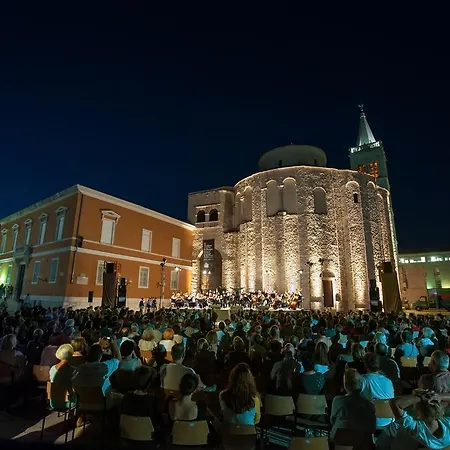 Karuzz Lägenhet Zadar