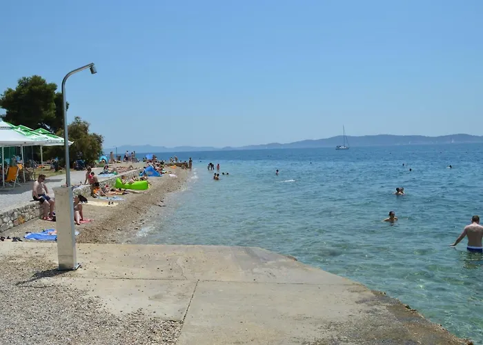 Karuzz Heated Jacuzzi * Zára