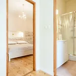 Karuzz Heated Jacuzzi Appartement