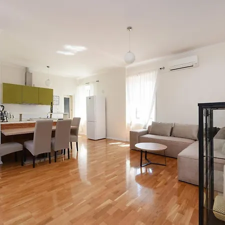 Appartement Karuzz Heated Jacuzzi Zadar